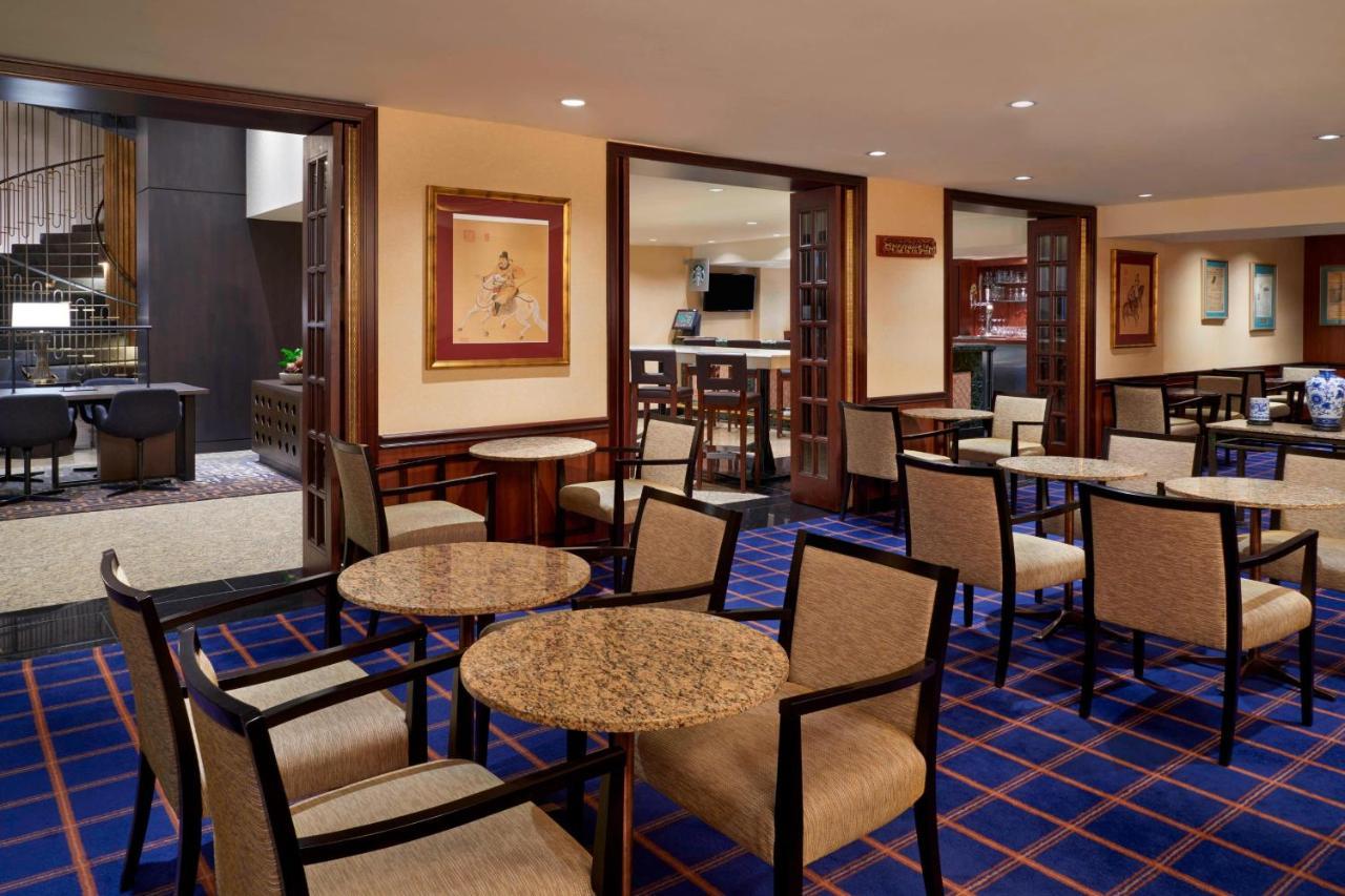 Sheraton 4*