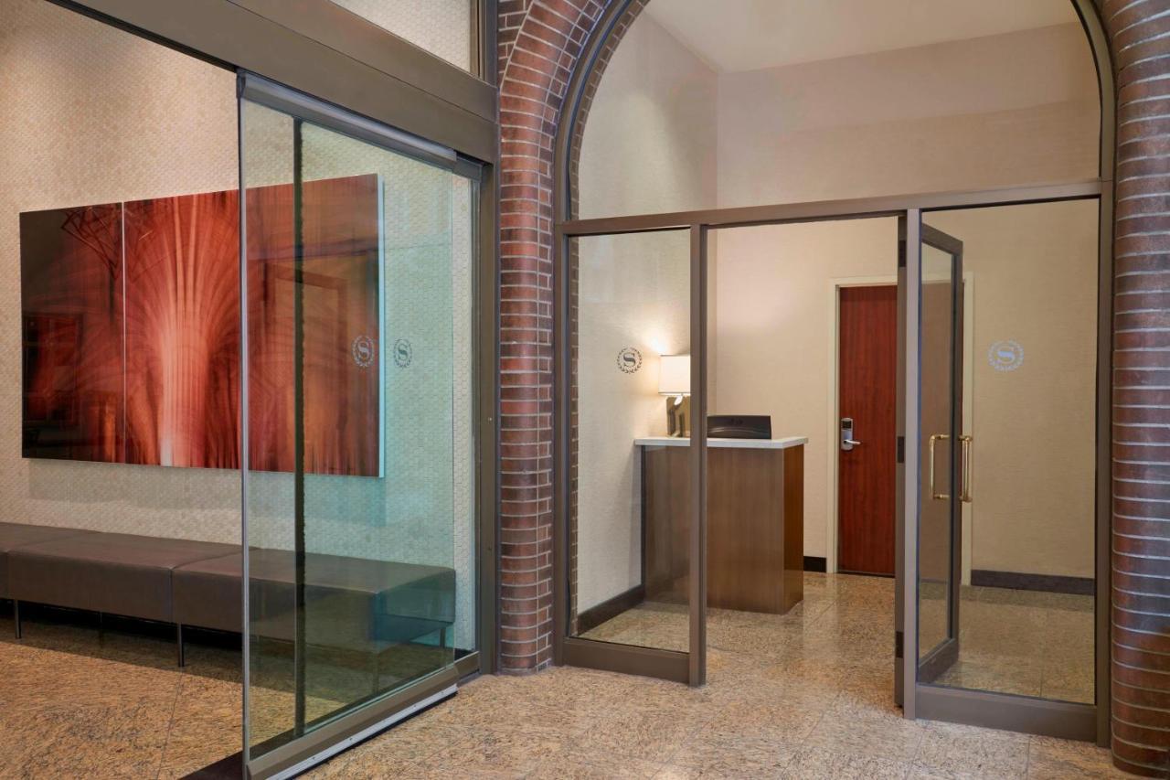 Sheraton Hotel Ottawa